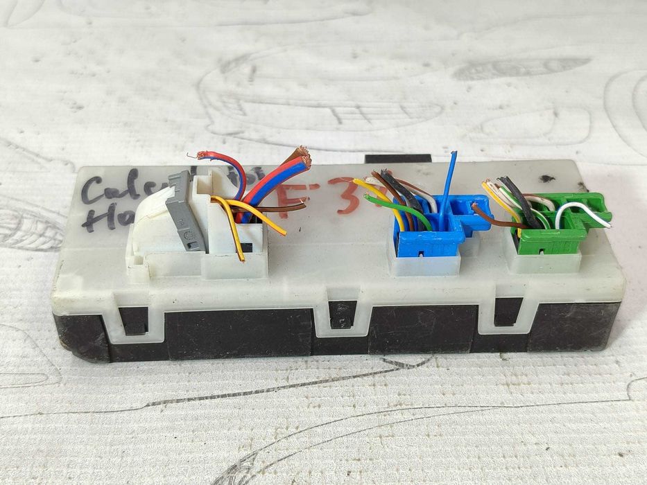 Unitate control deschidere haion BMW Seria 3 F30 F31 F35 COD: 61357481616 2017 / [2012-2018] / (5G3)