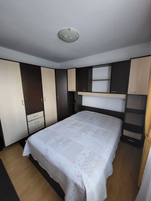 Apartament de inchiriat