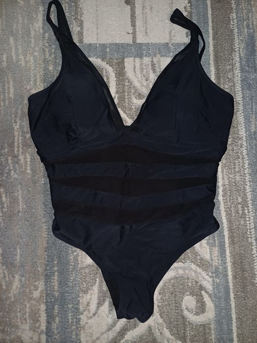 Цял бански черен