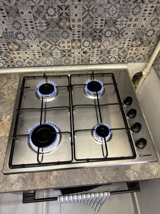 Plita pe gaz  Candy
