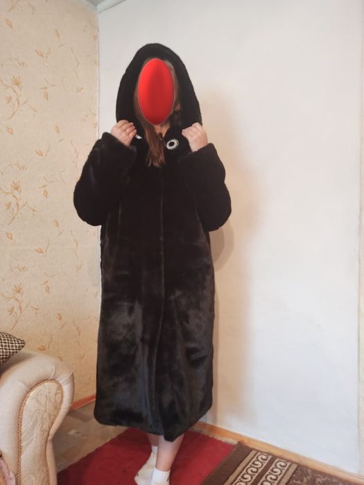 Абсолютно новая шуба