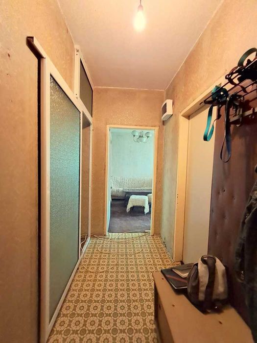 Дава се под наем Тристаен апартамент в София, Хладилника - 75 кв.м за 85000 € - Снимка #4