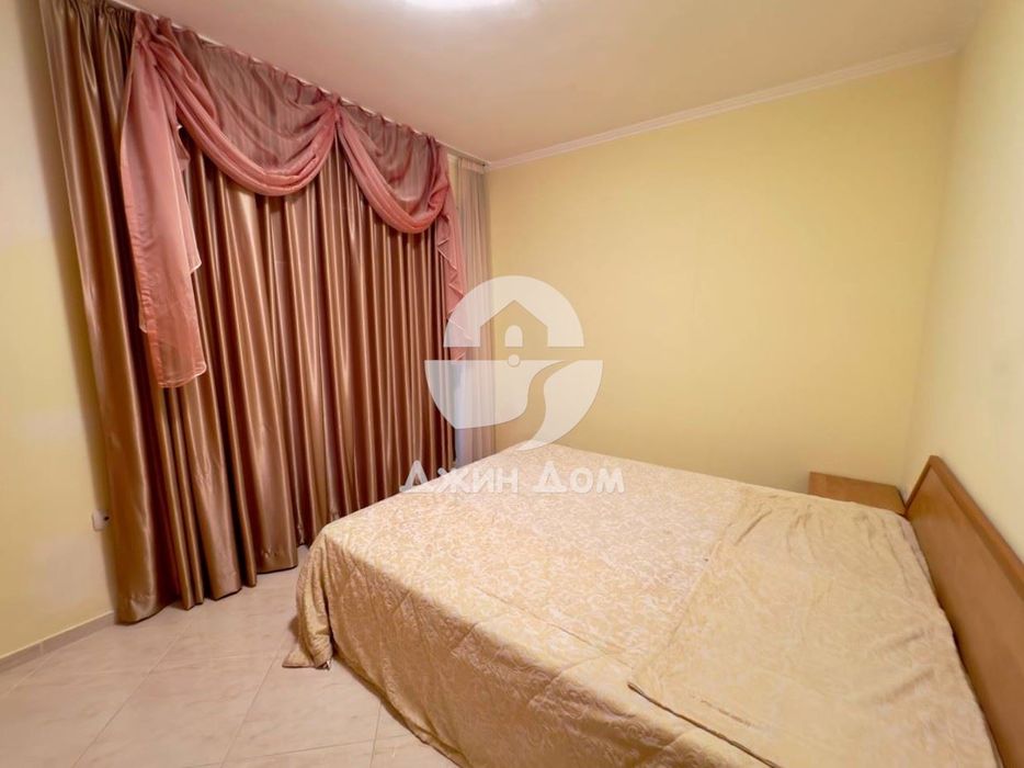 Продава се Четиристаен апартамент в Свети Влас - 295 кв.м за 950 €/кв.м - Снимка #8