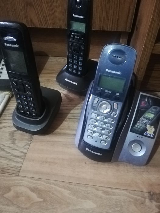 Продам домашний телефон