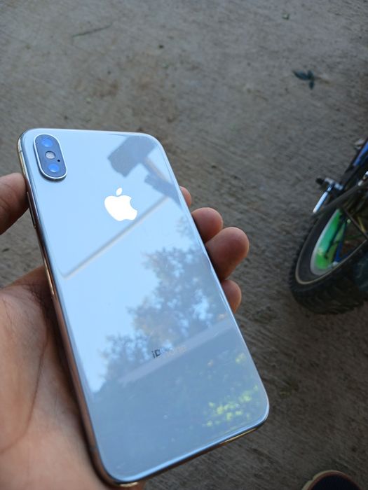 iPhone X sotiladi