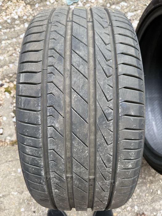 Anvelope vara 255 35 r20 ! 2 buc