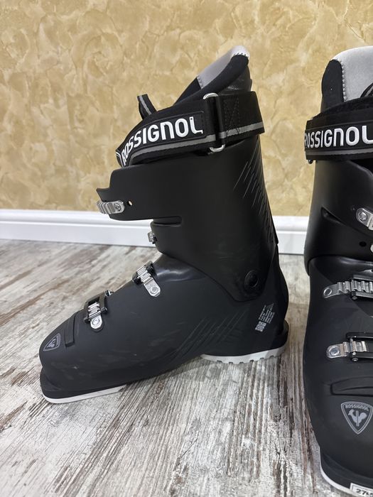 Ски обувки  27,5 Rossignol