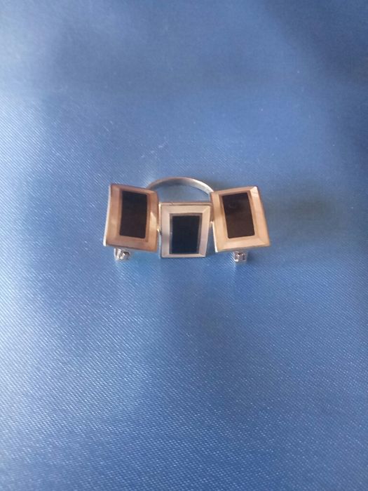 серебрянные наборы, фарфоровая статуэтка