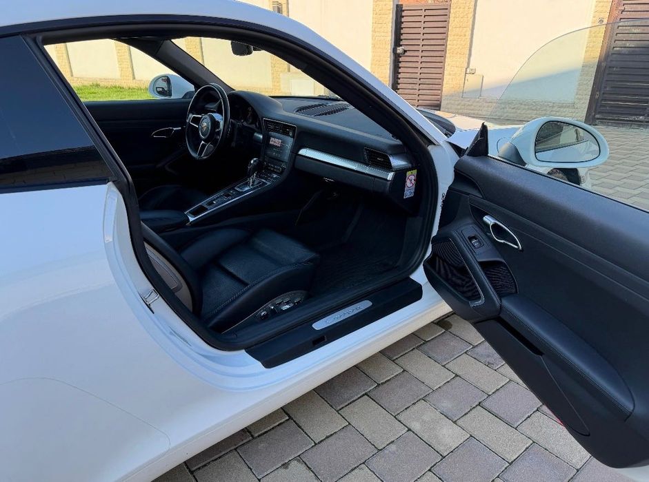 Porsche Carrera 911 (991.2)