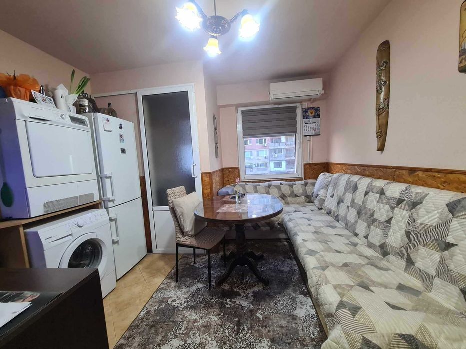 ТРИСТАЕН АПАРТАМЕНТ С в кв. Орфей, град Хасково