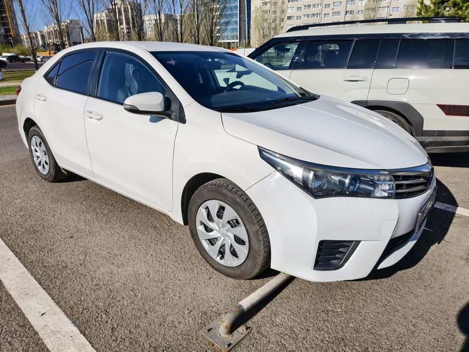 Toyota Corolla 2015 г.в. 1,6 бензин | вариатор