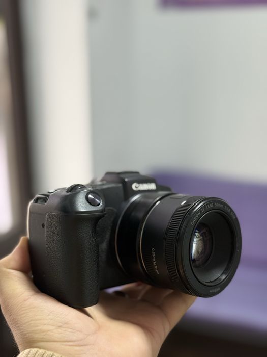 Canon RP фото/видеоаппарат