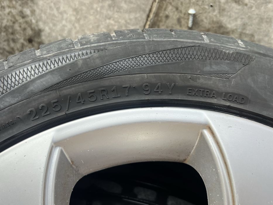 Джанти с гуми 17 VW/Audi