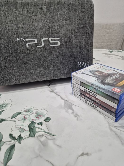 Диск и чехол на Playstation 5