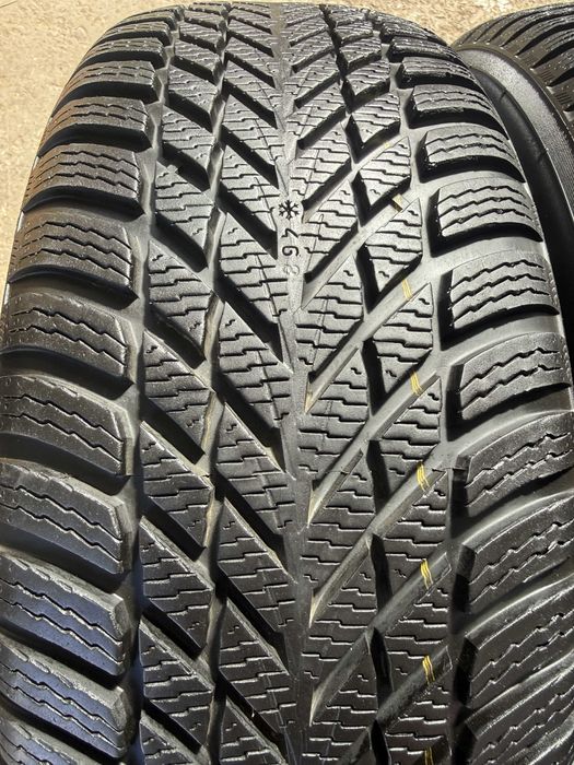 2x Anvelope iarna 205/65 r16 M+S - Nokian Snowproof 2