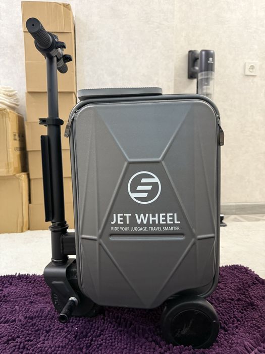 JET WHEEL nomli elektr chamadon-skuter (rideable smart luggage)