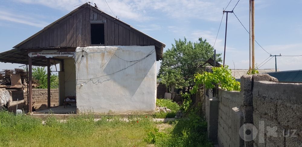 Ховли жой сотилади