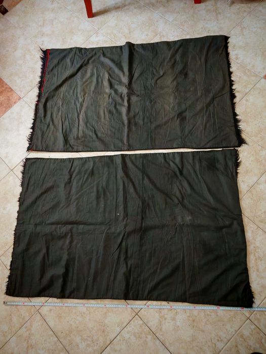 Две Големи Старинни Хърцойски Възглавници за Миндер