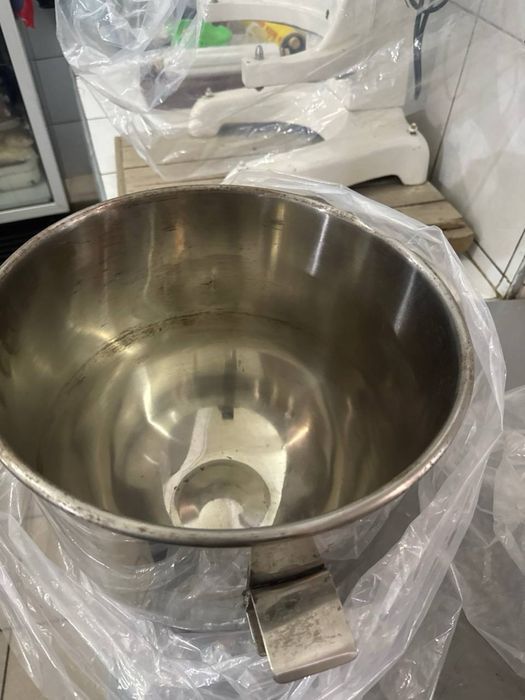 Продается Миксир оригинальный новый не б/у