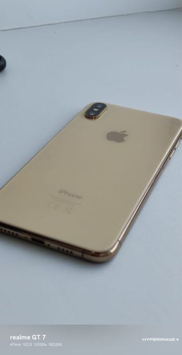Обменяю XS MAX тел