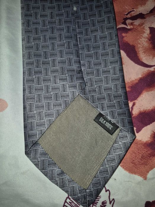 Cravată elegantă gri Dinasty pentru bărbați – 100% mătase