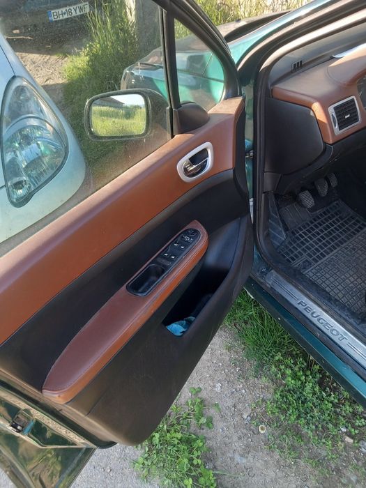 Peugeot 307 SW 2005 – Interior Piele Roland Garros – Stare Bună