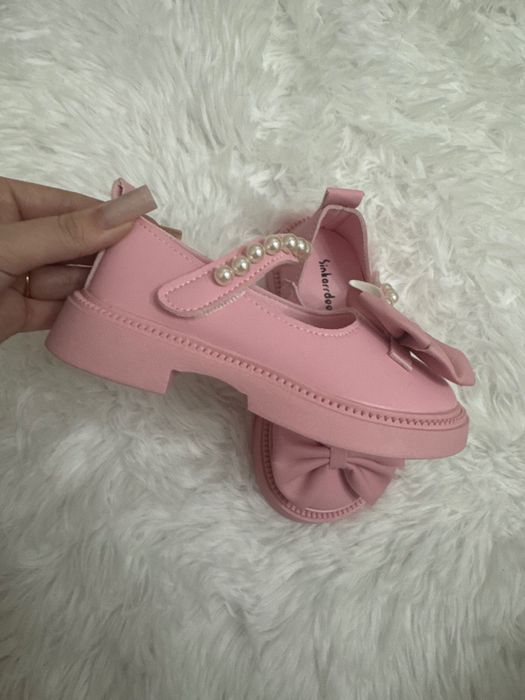 Детские туфли новые