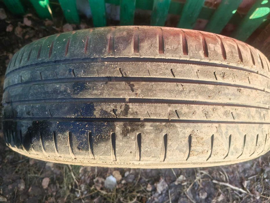 Продам шины на Пассат Б5 б/у