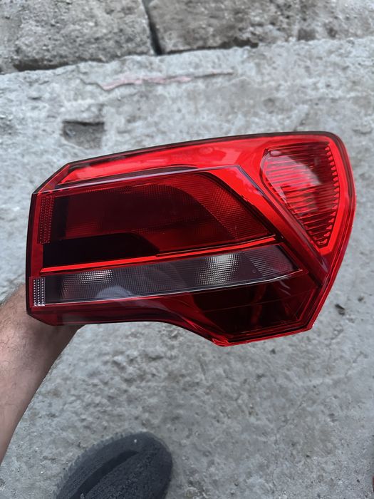 Stop dreapta audi q3.cod:83a945070.