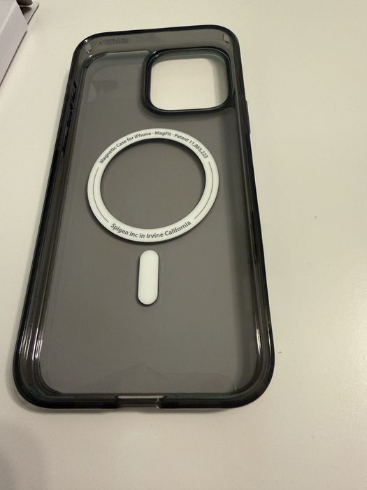 Husa iPhone 16 PM Spigen