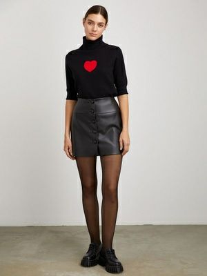 джемпер с сердечком