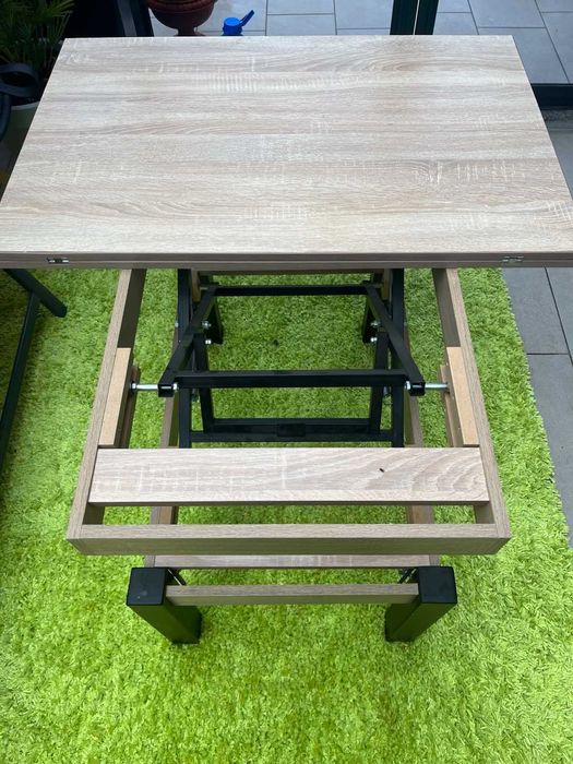 Разтегателна градинска маса