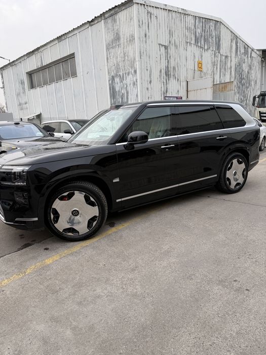 Zeekr 9x Ultra 70kwt, таййор