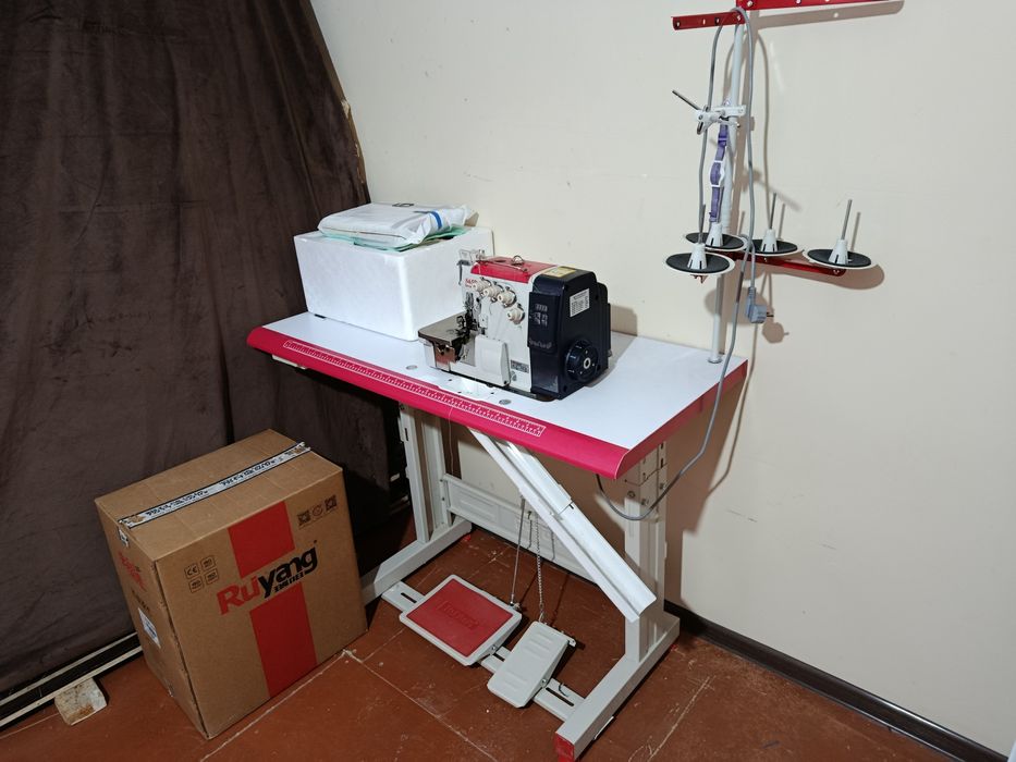 Tikuv mashinasi overlock