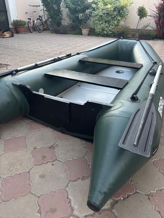 Лодка BRIG-D285 (3-x местная)