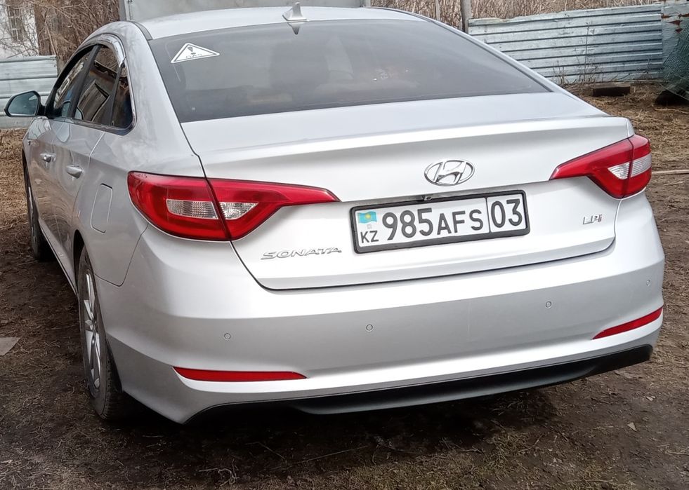 Hyundai Santa 8  Ltf газ