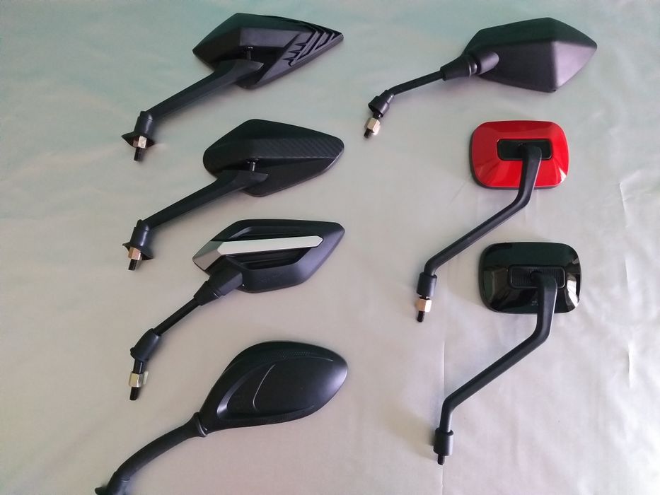 Продаётся боковые зеркала для мото скутеров НОВЫЙ.