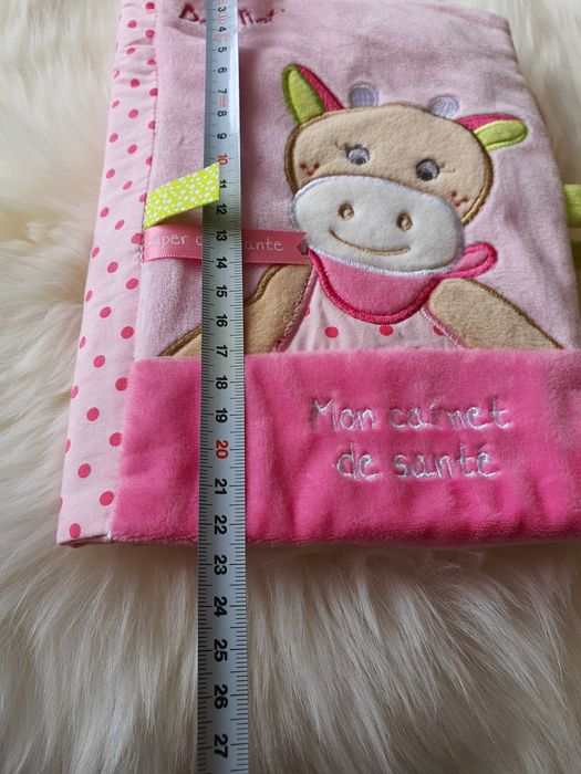 Coperta de carte din plus de la Baby Nat