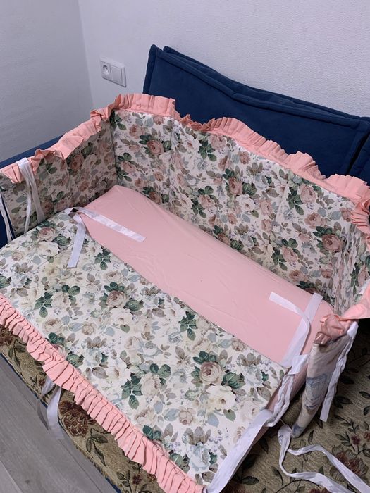 Продам матрас на кроватку ,,Эстель’’