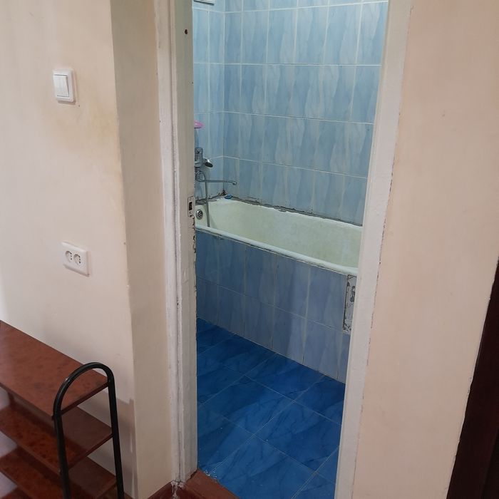 Аренда метро беруни 4.хонали оилага берилади