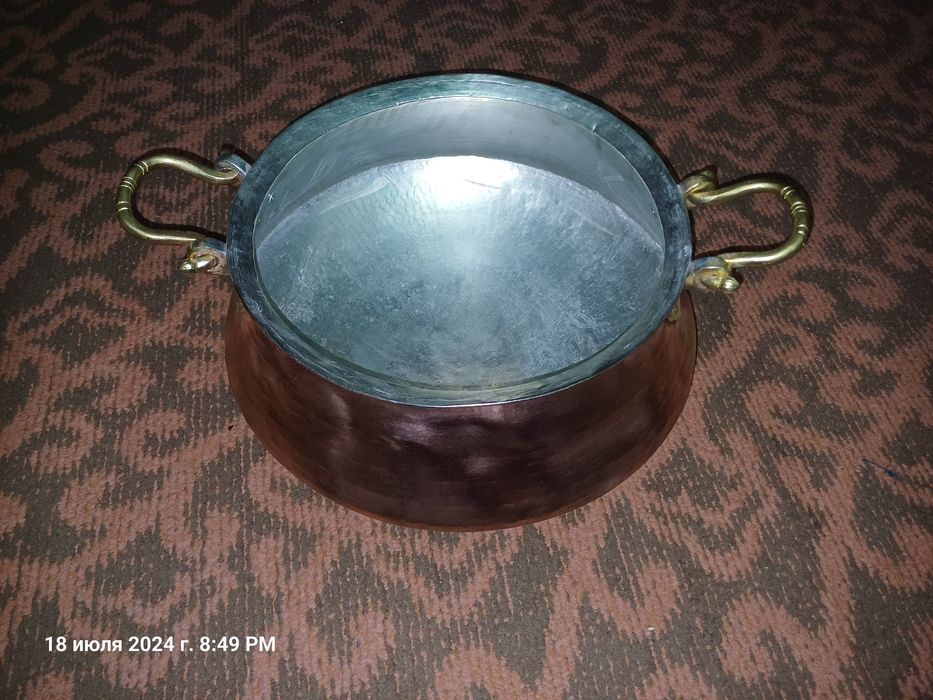 Катта мис козон сотилади