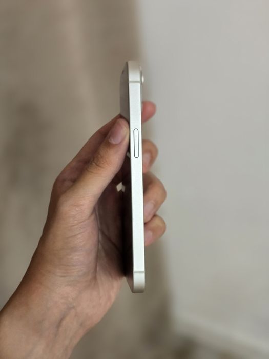 IPhone 13 128GB, всё родное