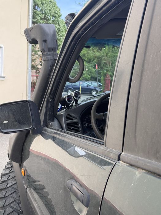 *** NISSAN Patrol Y61 ***