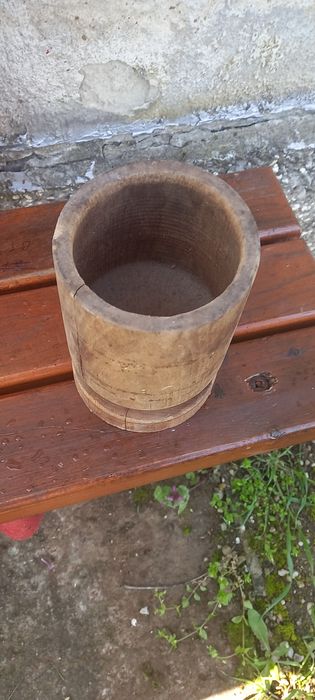 Стара чутура издълбана