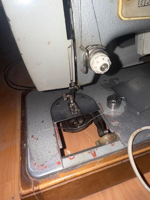 швейная машина - Подольск 142