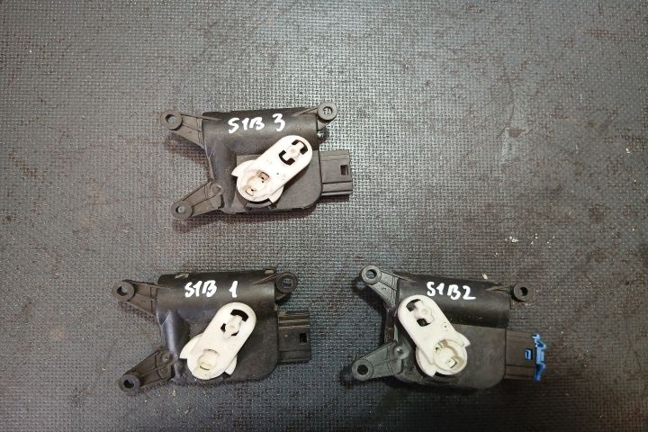 Motoras clapeta aeroterma 3C1907511F 3C1907511F Volkswagen VW Passat