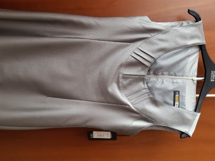 Продаю платье новое