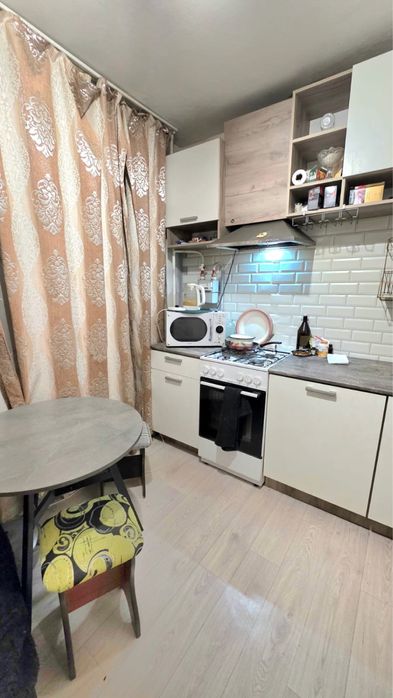 Продам 1-комн 20мкрн 4/9