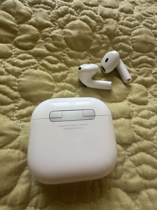 AirPods4 (оригинал)