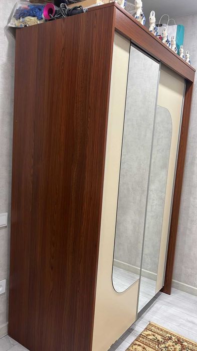 Шкаф купе вместительный